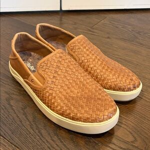 Men’s OluKai Lae‘ahi Lauhala Woven Leather Slip On Shoes in Fox $165